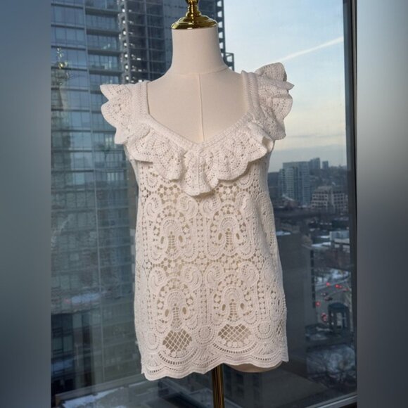 🆕 FARM Rio 🧿 NWOT Delicate White Crochet V-Neck Cami with Ruffle, Sz M - Picture 6 of 15